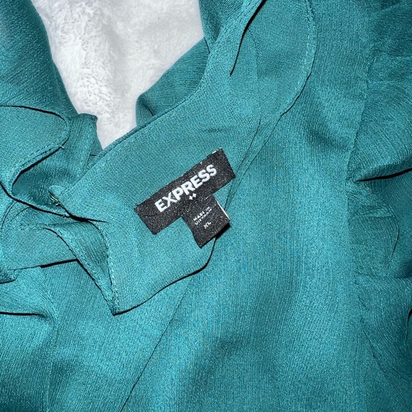 Express Top - Picture 2 of 2